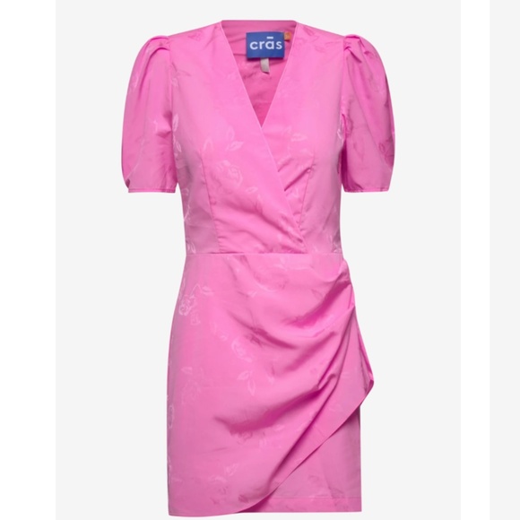 NWT Crās Minty Mini Dress Neon Pink Size 42 - Picture 1 of 4